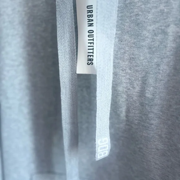 NWT BDG Urban Outfitters Gray Pullover Hoodie Sweatshirt Size L - Picture 3 of 16